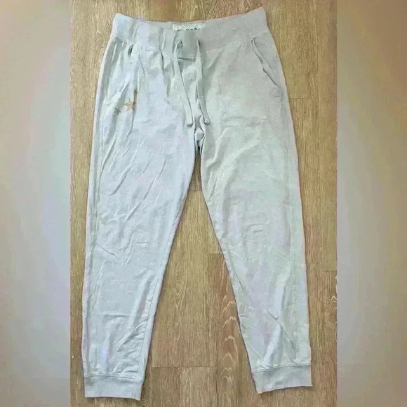 Warner Bros. / Harry Potter Pants - Harry Potter light gray women’s jogger style sweatpants with gold star detail: L